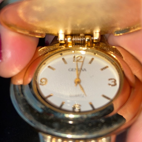 VINTAGE GENEVA Tigers Eye Gemstone bangle Bracelet Cuff watch Quartz Custom - Picture 4 of 16